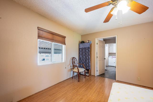 Detail Gallery Image 15 of 44 For 4650 Dulin #208,  Fallbrook,  CA 92028 - 2 Beds | 2 Baths