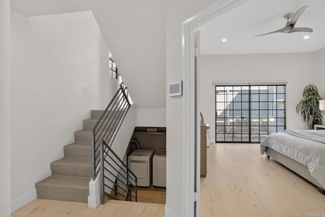 Detail Gallery Image 37 of 55 For 2021 Carnegie Ln #APT 7,  Redondo Beach,  CA 90278 - 3 Beds | 2/1 Baths