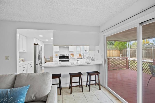 515 Fontanelle Court, San Jose CA: https://media.crmls.org/mediaz/ed0b93be-fc01-47c9-8dd4-c82d55f4d97d.jpg