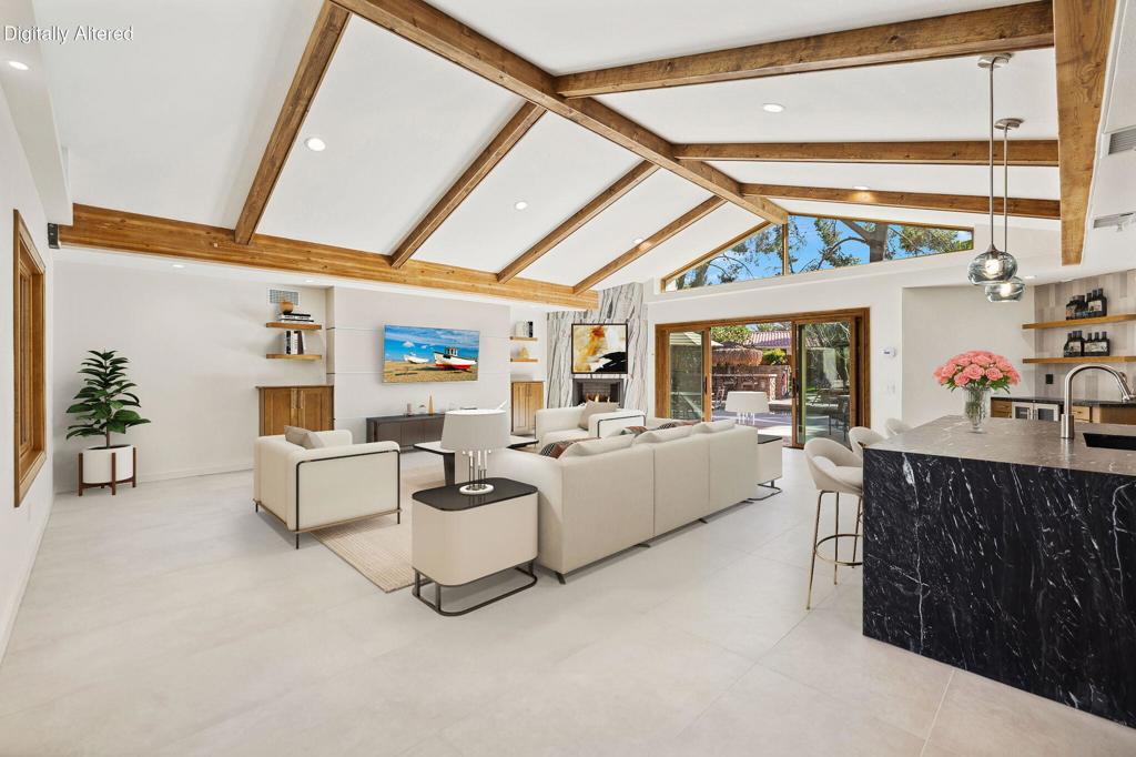 74075 Covered Wagon Trail