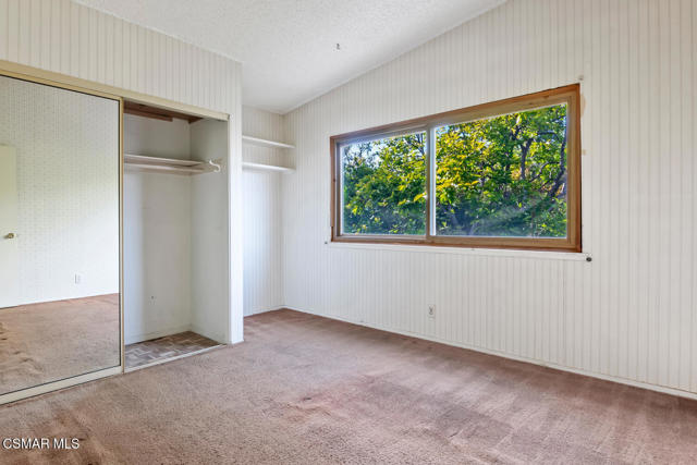 379 Greenway Avenue, Newbury Park CA: https://media.crmls.org/mediaz/ed0cd25a-4667-4909-bd0f-435891ca6867.jpg