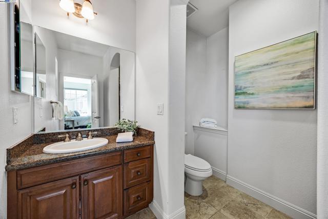 1359 Monterosso St, Danville CA: https://media.crmls.org/mediaz/ed0cea9c-44fb-49ec-b7f8-64d43ce0ade7.jpg