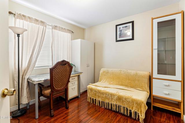 Detail Gallery Image 11 of 27 For 907 W Mission Rd #B,  Alhambra,  CA 91801 - 3 Beds | 3 Baths