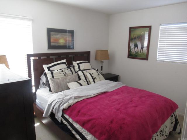 Detail Gallery Image 26 of 39 For 6033 Patmos Way, Oceanside,  CA 92056 - 2 Beds | 2/1 Baths