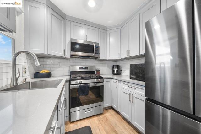 96 Highway Avenue, Bay Point CA: https://media.crmls.org/mediaz/ed0dadd4-ed9b-456e-af28-0fca6f910d68.jpg