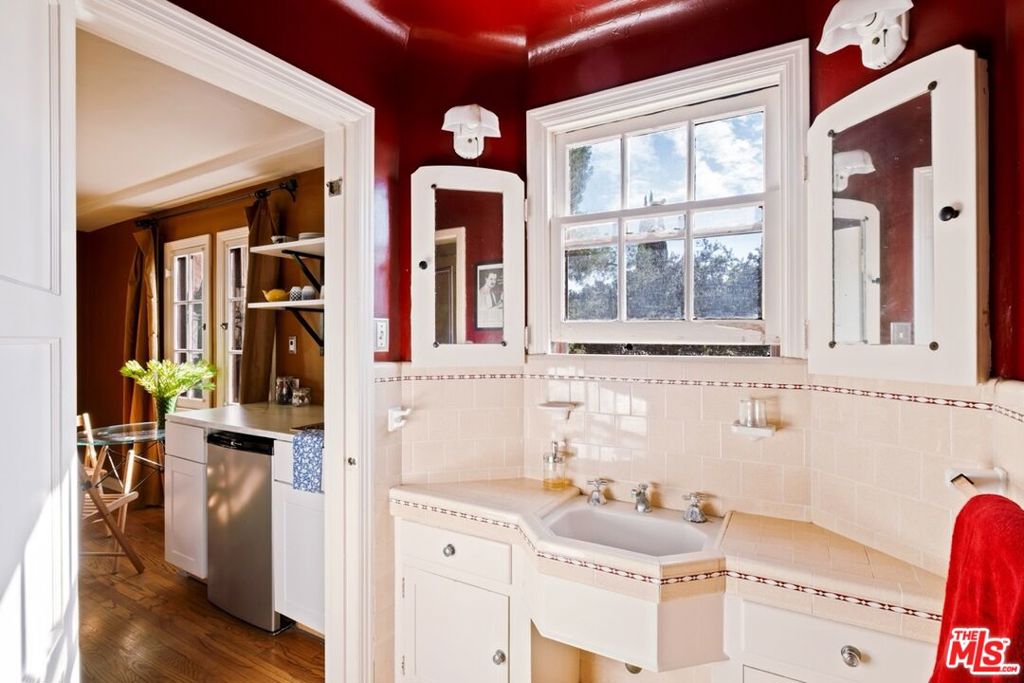 MLS #25621725 image #50