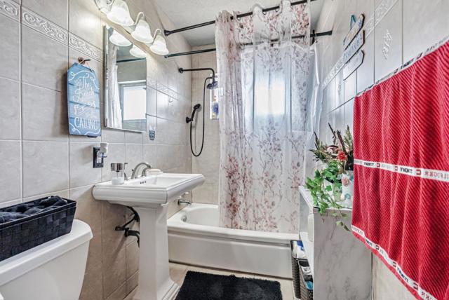 26280 Adrian Avenue, Hayward CA: https://media.crmls.org/mediaz/ed0f7f78-5c4d-42e6-adda-feaa45b33921.jpg