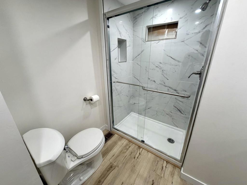 6460 Convoy Ct - photo 14