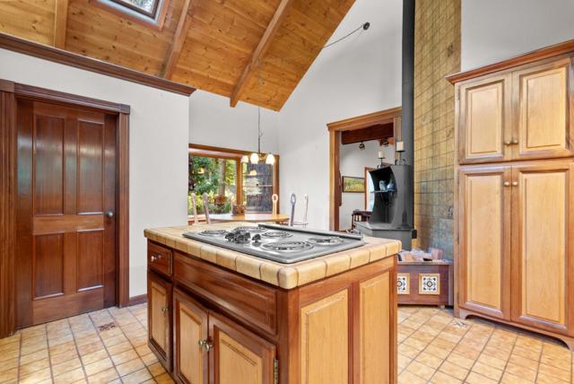 4611 Bonny Doon Road, Santa Cruz CA: https://media.crmls.org/mediaz/ed0fb103-fd35-4b30-ac04-f075a5f3e38f.jpg