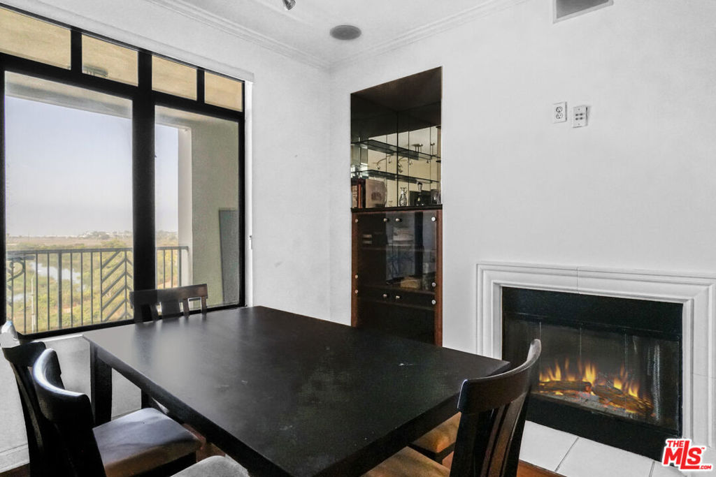 MLS #25587815 image #21