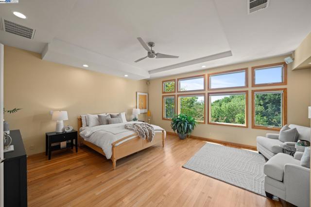 45221 Rutherford Ter, Fremont CA: https://media.crmls.org/mediaz/ed102e20-18d3-49ab-a298-20ae0d2be3d8.jpg