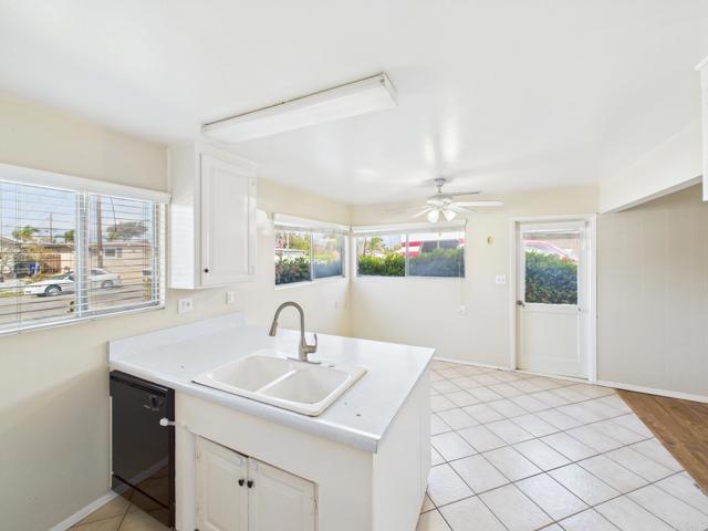 Detail Gallery Image 18 of 44 For 837 Oneonta St, Imperial Beach,  CA 91932 - 4 Beds | 2 Baths