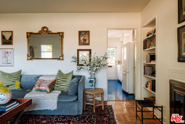 5273 Village, Los Angeles CA: https://media.crmls.org/mediaz/ed11587b-4fbd-456b-98c5-eb62f3add9ba.jpg