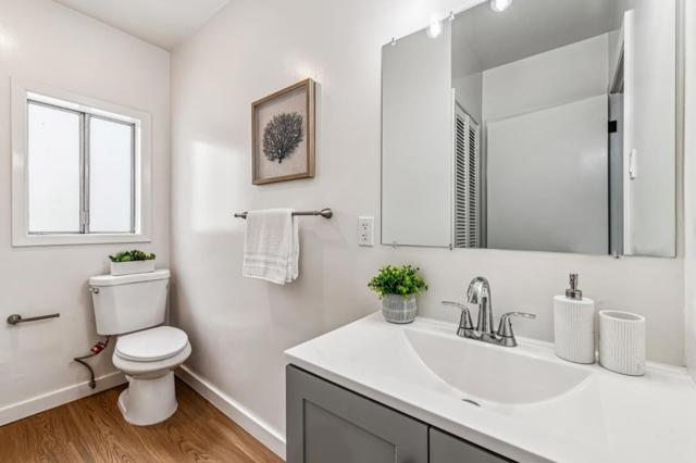 17221724 48th Avenue, San Francisco CA: https://media.crmls.org/mediaz/ed12d883-9036-4178-8e95-cd8aa95621f0.jpg