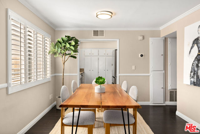 12930 Valleyheart Drive, 4 photo 5