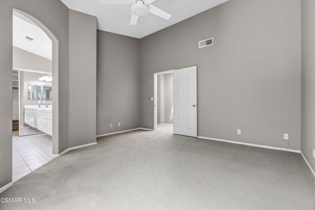 Image 15 of 41 For 4759 Rhapsody Drive