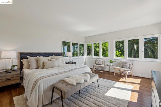 356 Mountain Avenue, Piedmont CA: https://media.crmls.org/mediaz/ed142b28-2f2c-44eb-9b61-819e50c62829.jpg