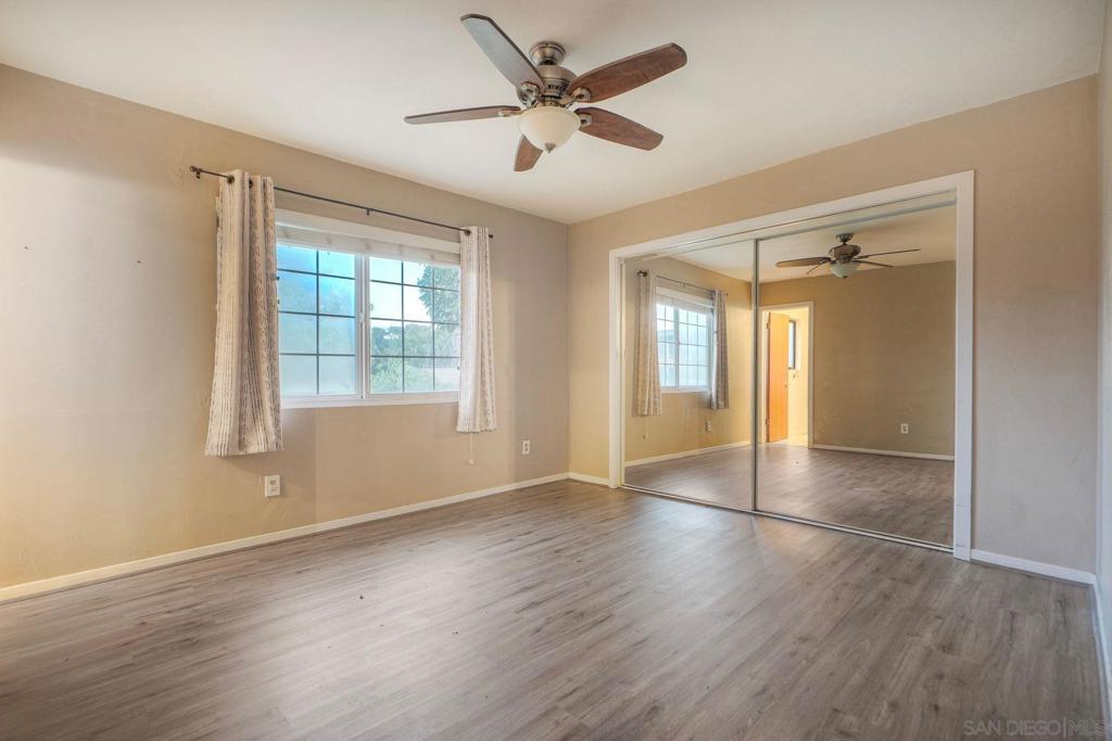 MLS #250042674SD image #27