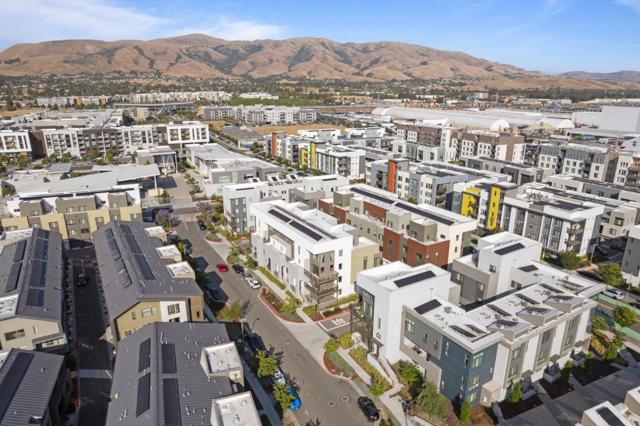 45139 Challenge, Fremont CA: https://media.crmls.org/mediaz/ed14c07b-5f6a-4c0b-860d-5b05051bd55e.jpg