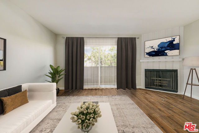 1342 HARVARD Street, Santa Monica CA: https://media.crmls.org/mediaz/ed158c40-be25-4abd-8503-8f28614f3d7d.jpg