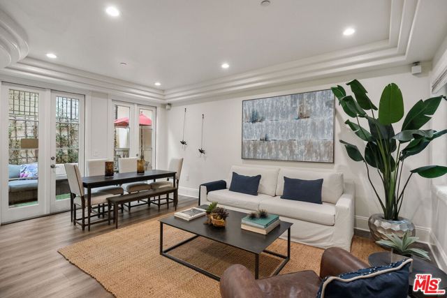 1311 Centinela Avenue, Santa Monica CA: https://media.crmls.org/mediaz/ed16f00b-abdb-4d73-924c-987b46fff336.jpg