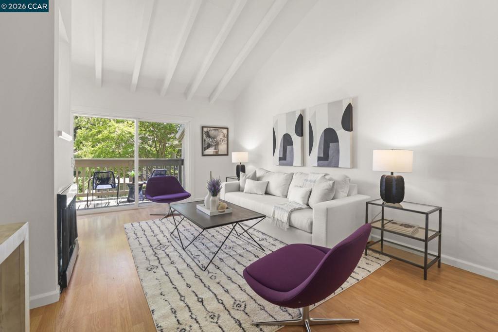 2564 Walnut Blvd #116