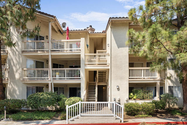 Detail Gallery Image 1 of 1 For 5728 Oak Bend Lane Ln #312,  Oak Park,  CA 91377 - 2 Beds | 2 Baths