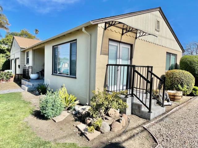 600 7th Avenue, San Mateo CA: https://media.crmls.org/mediaz/ed1841c7-7966-4e50-9a8c-9ef49c400735.jpg