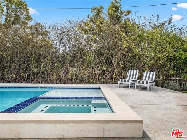 251 Cloydon Circle, Santa Barbara CA: https://media.crmls.org/mediaz/ed185564-85c3-4a86-888e-24e5be25cdce.jpg