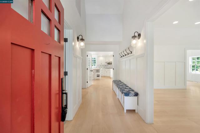772 John Way, Lafayette CA: https://media.crmls.org/mediaz/ed18c899-3595-4469-a7c8-1c49372ce1bf.jpg