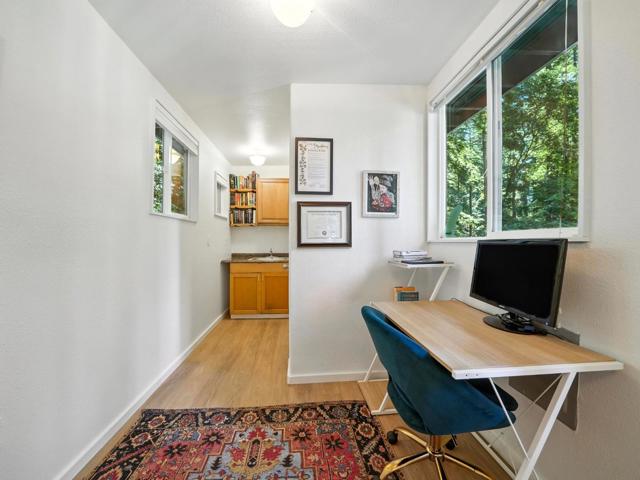 9540 E Zayante Road, Felton CA: https://media.crmls.org/mediaz/ed195cff-c651-47df-b770-319c0429607c.jpg