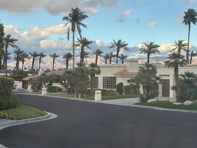 45385 Taos, Indian Wells CA: https://media.crmls.org/mediaz/ed19bb4c-ec8f-42fa-b3d2-89c1390174fc.jpg