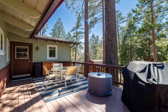 25445 Palomar Road, Idyllwild CA: https://media.crmls.org/mediaz/ed1a19d6-5f2b-4bf2-b9c2-fe35e7aa54c2.jpg