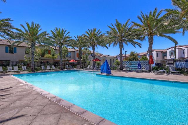 Detail Gallery Image 26 of 31 For 1715 Crabapple Way, Oceanside,  CA 92056 - 3 Beds | 2/1 Baths