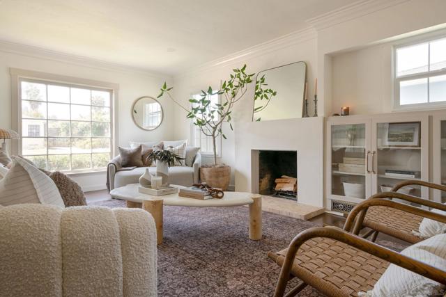 4618 Monroe Avenue, San Diego CA: https://media.crmls.org/mediaz/ed1c8c95-2677-4772-a911-6432c624a880.jpg