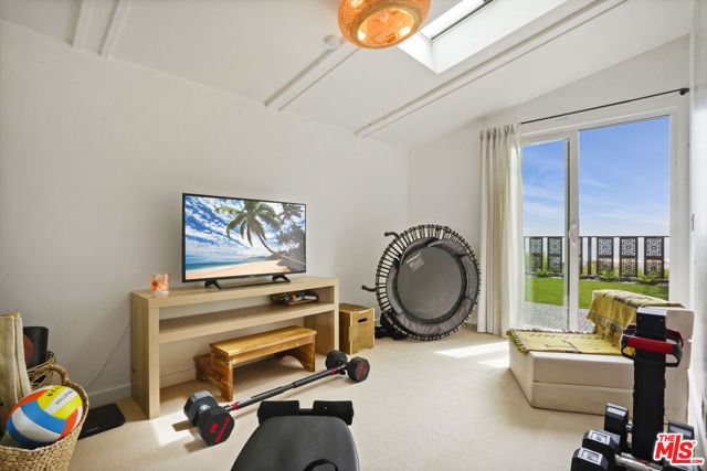 Drew Fenton | 29500 Heathercliff Malibu CA | MLS: 7272232