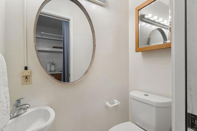 17 Oak Street, Los Altos CA: https://media.crmls.org/mediaz/ed1e6c77-b2e4-4888-8a0f-47734eb01fd0.jpg