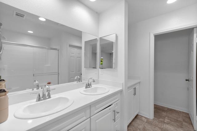 2822 Juniper Berry St, Spring Valley CA: https://media.crmls.org/mediaz/ed1ee17f-d96e-431c-8f91-b4b4c9be3adc.jpg