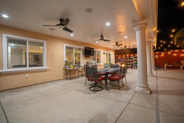 2385 N Mountainside Drive, Los Banos CA: https://media.crmls.org/mediaz/ed1f724f-c36b-4dbf-876b-b647b389f5f1.jpg