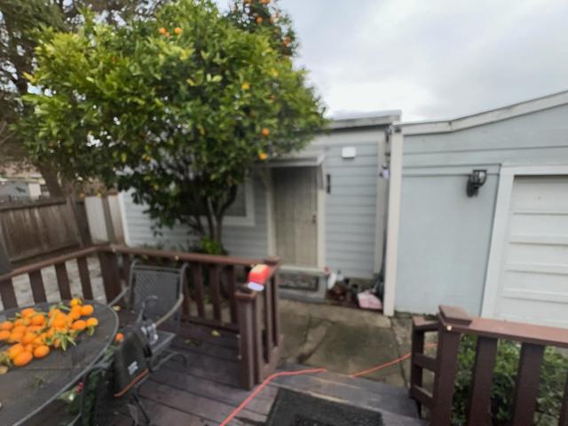Image 11 of 22 For 523 Durant Avenue