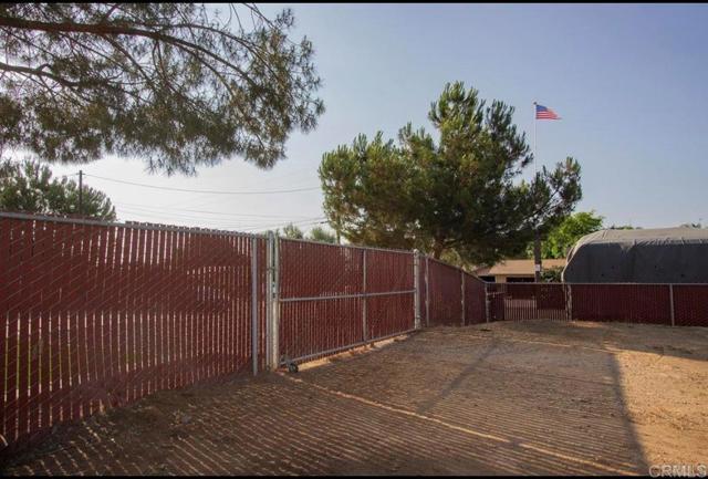 1758 El Cajon Lane, Ramona CA: https://media.crmls.org/mediaz/ed2283d3-2801-4085-b075-a98871e4f9f5.jpg