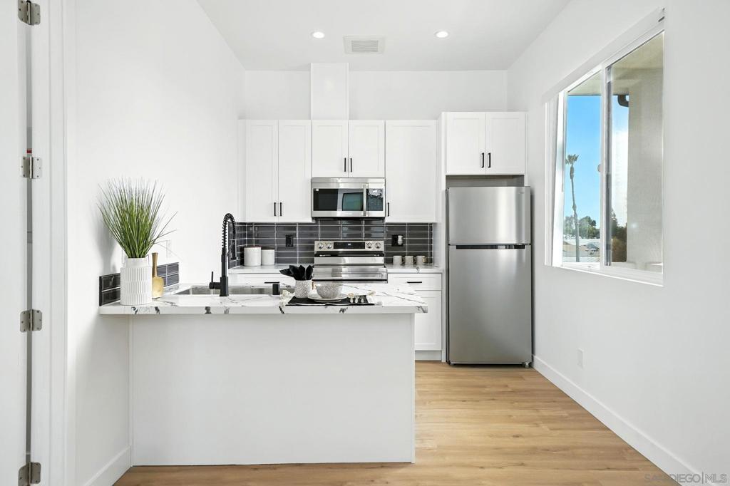 MLS #250040202SD image #6