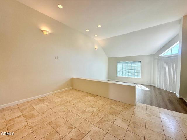 Detail Gallery Image 5 of 41 For 574 Island View Cir, Port Hueneme,  CA 93041 - 4 Beds | 2 Baths