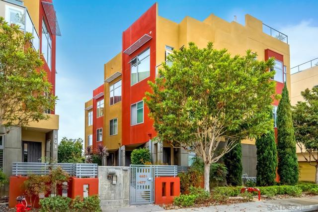 465 S Cleveland St, Oceanside CA: https://media.crmls.org/mediaz/ed2521f0-40ce-461f-9858-998e1161e2cf.jpg