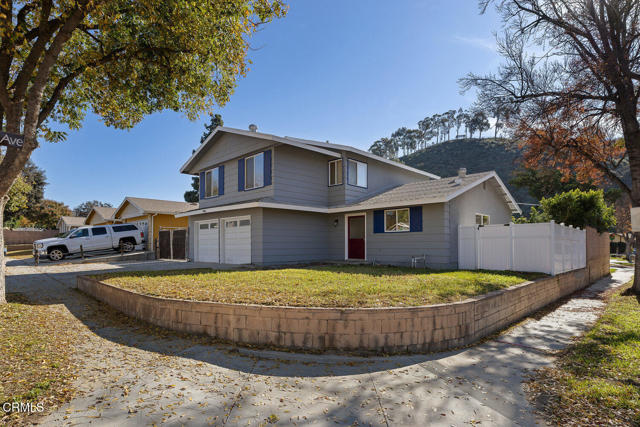 Detail Gallery Image 3 of 39 For 593 Talbert Ave, Simi Valley,  CA 93065 - 4 Beds | 2/1 Baths