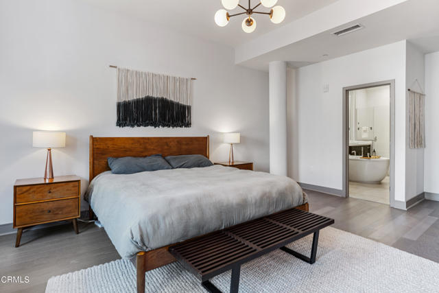 Detail Gallery Image 17 of 28 For 820 Mission St #210,  South Pasadena,  CA 91030 - 3 Beds | 4 Baths