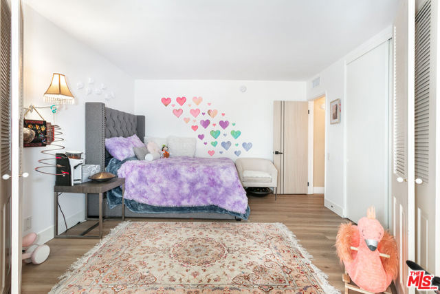 Drew Fenton | 2385 Roscomare Road Los Angeles CA | MLS: 7556899