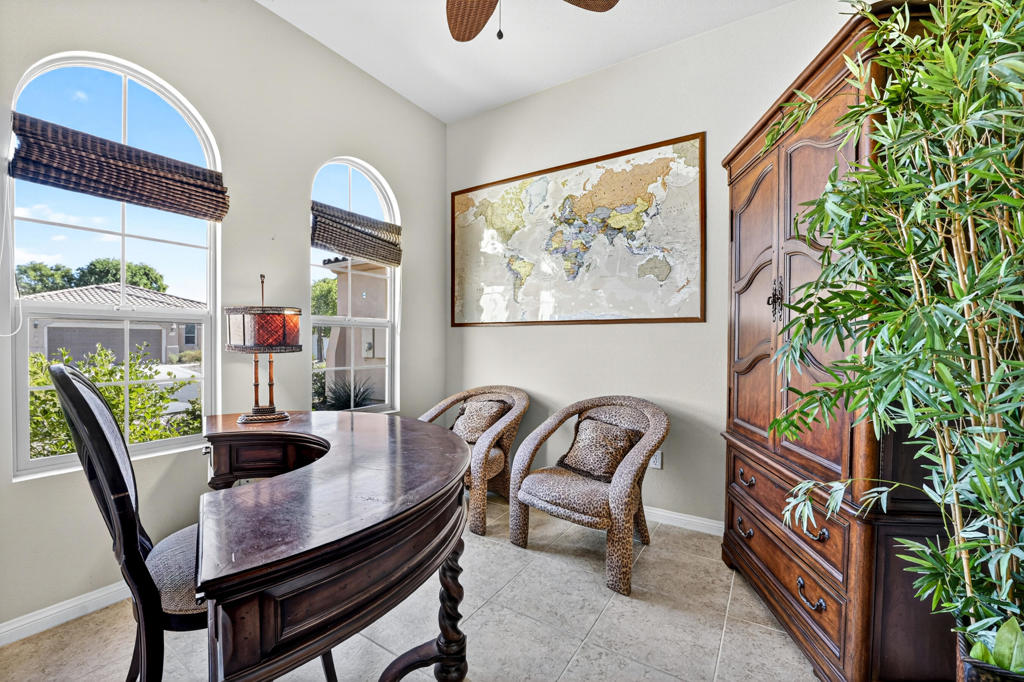 MLS #219138601DA image #13