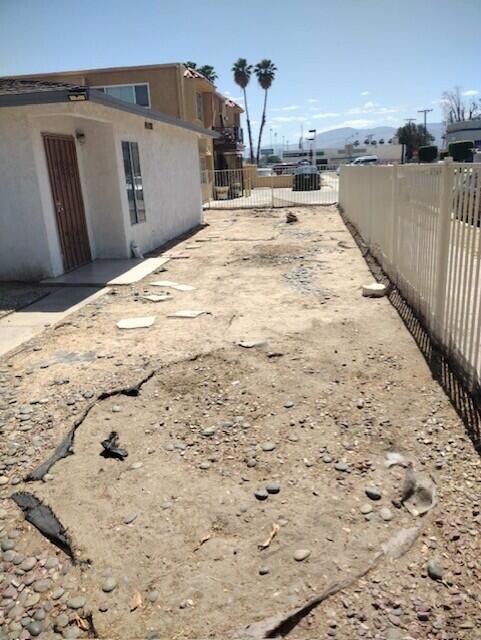 45798 Sage Street, Indio CA: https://media.crmls.org/mediaz/ed277e16-4f8e-46ec-80a2-8e50a8674191.jpg