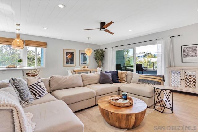 Image 3 of 44 For 50 Montego Ct